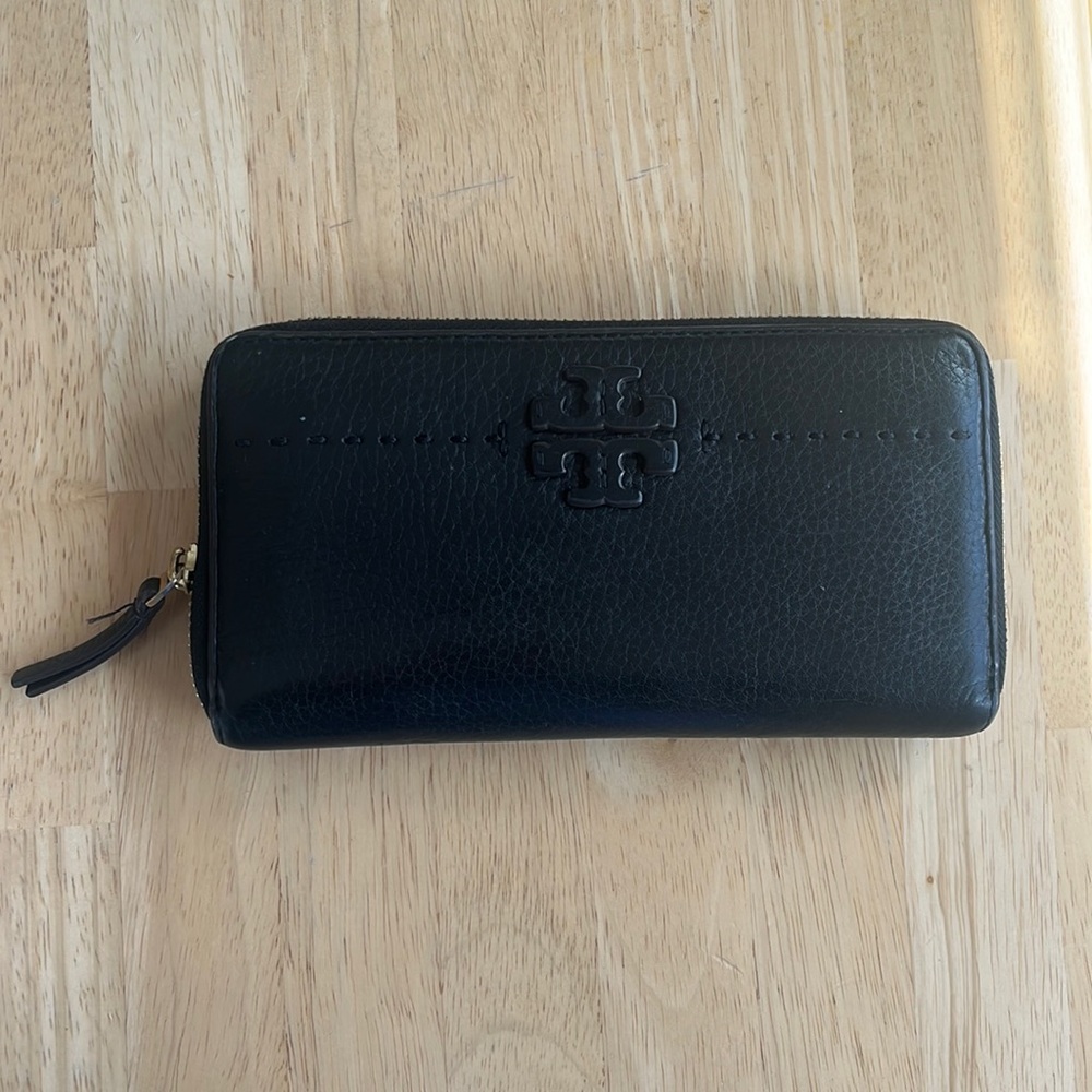 Tory Burch wallet